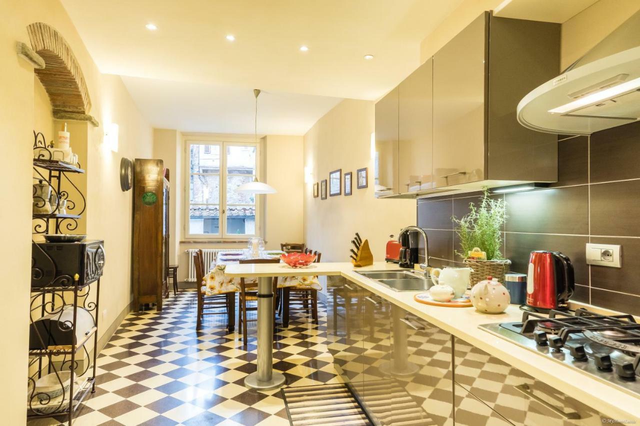 La Delizia Central Apartment لوكا المظهر الخارجي الصورة